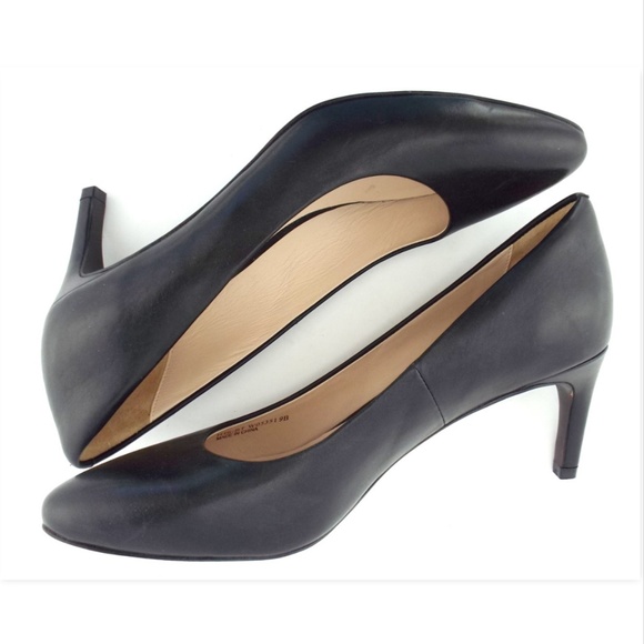 Cole Haan Black Leather Almond Toe Classic Pumps 9 - Picture 5 of 8